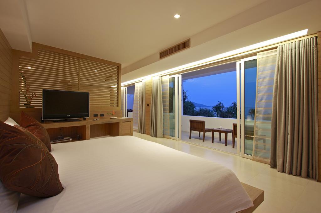 La Flora Resort Patong - Sha Extra Plus Room photo